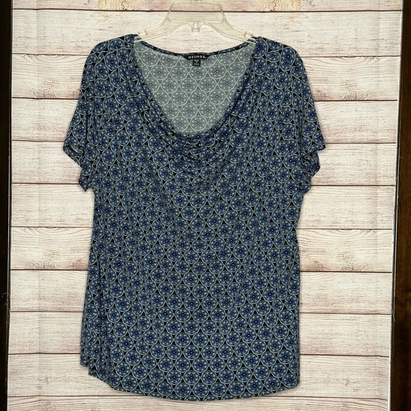 Geometric drop neck top - Picture 1 of 7